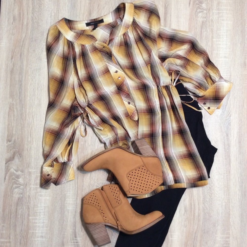 BCBGMaxAzria Blouse